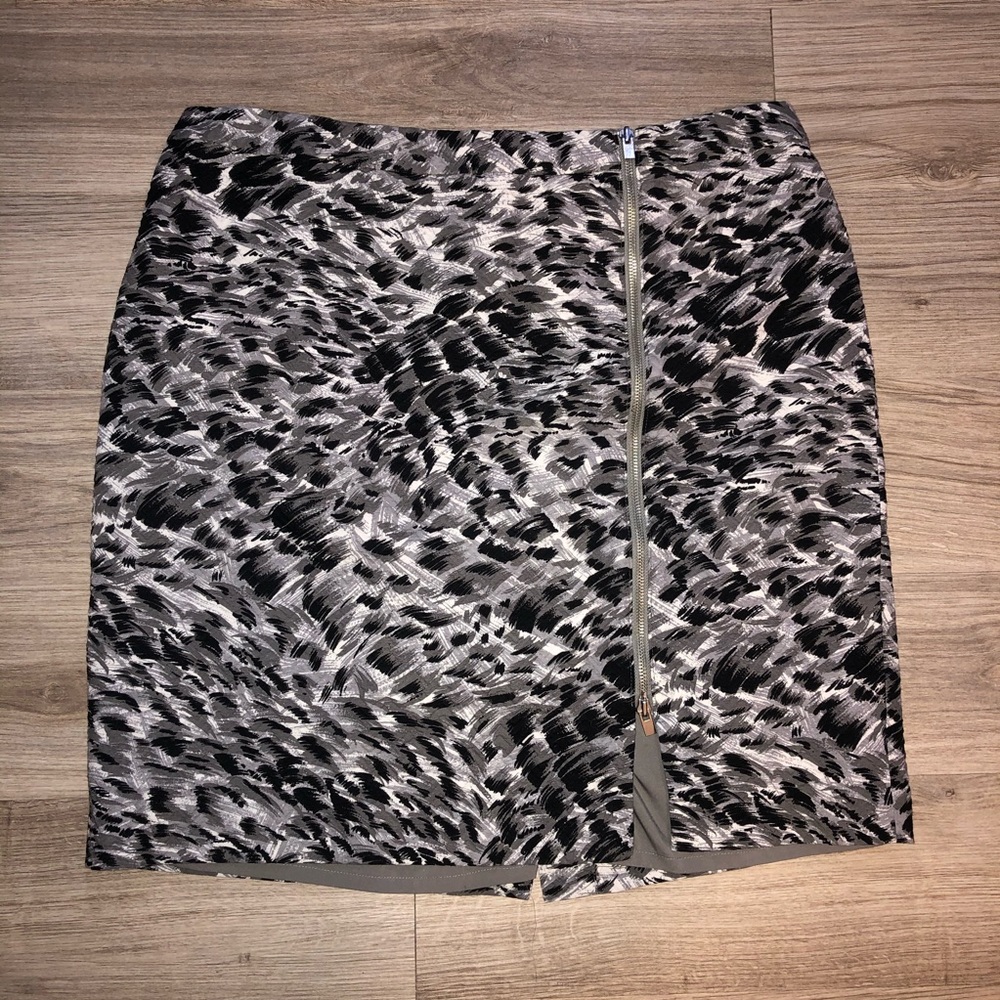 Talbot Gray Patterned Skirt Size 18WP